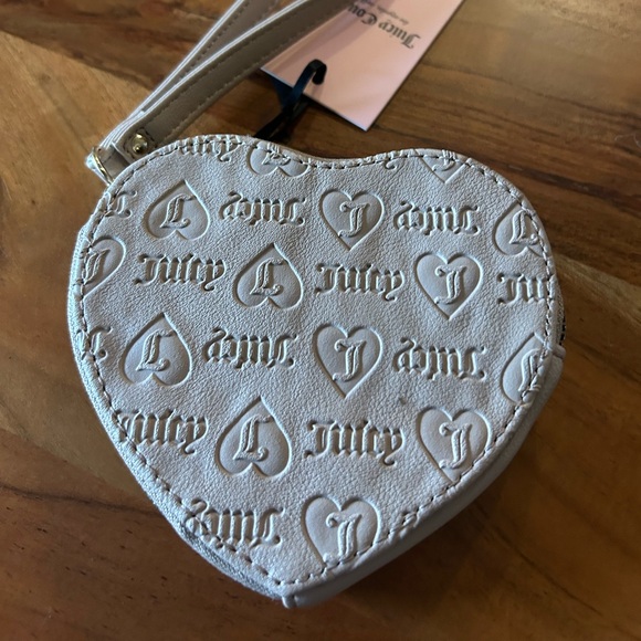 Juicy Couture Cafe Beige Upgrade Heart Zip Around Wristlet  Wallet  NWT - Picture 3 of 12